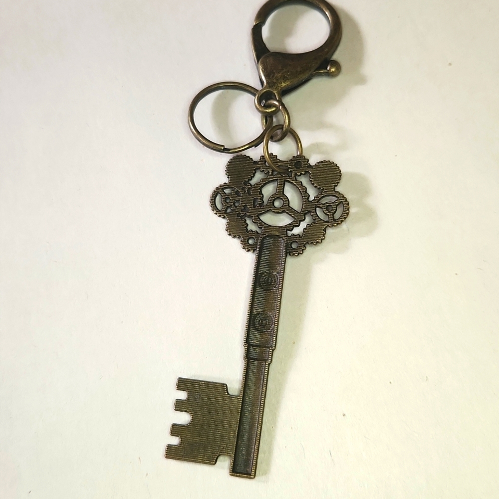 Key Bag Charm/KeyChain - Picture 2 of 3